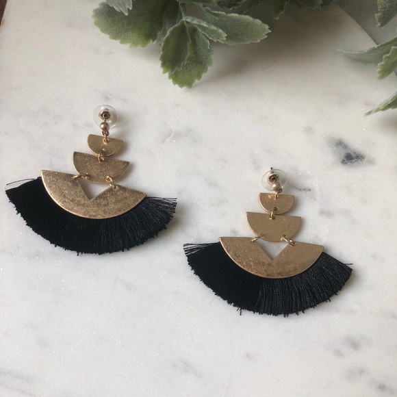 Jewelry - The Charlotte - Gold Geometric Fringed Earrings